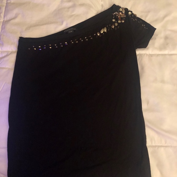 One sleeve black blouse with gems - Picture 3 of 4
